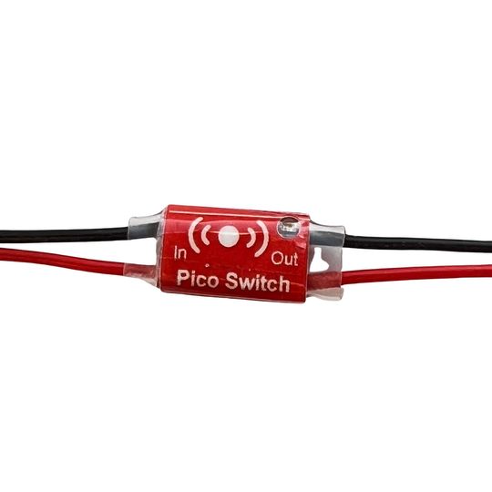 PicoSwitch - Magnetic RC On-Off Switch for batteries with RC plugs (PICO-SWITCH-JR)